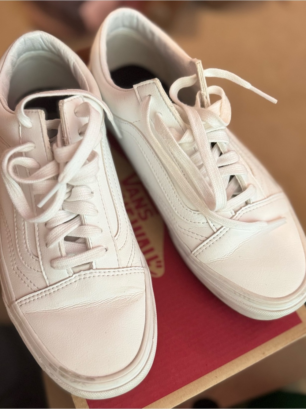 Vans Women’s White Leather Low-Top Sneakers